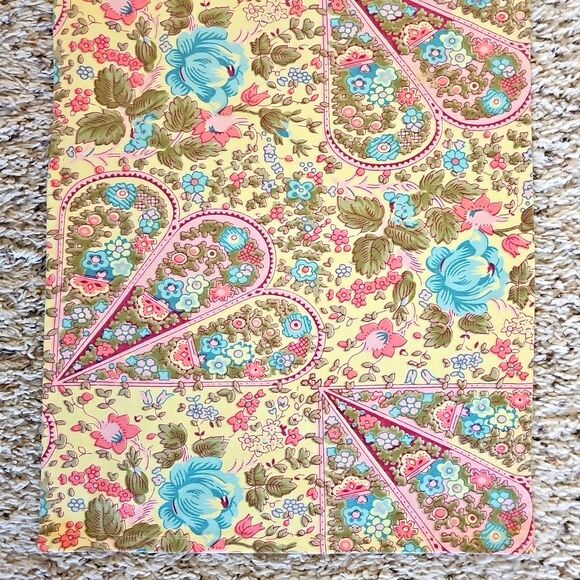 April Cornell Table Runner Cotton Spring Floral Pink Romantic Boho Garden Party - Picture 3 of 11